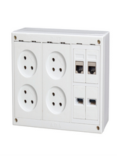 D-17 box, 4 sockets + 2 lightning + 2 computers